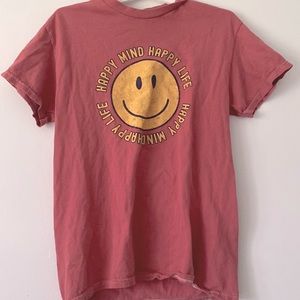tillys smiley face graphic tee xs